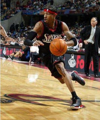 拜仁vs柏林联合：凯恩搭档奥利塞，迪亚斯、卡尔、基米希出战