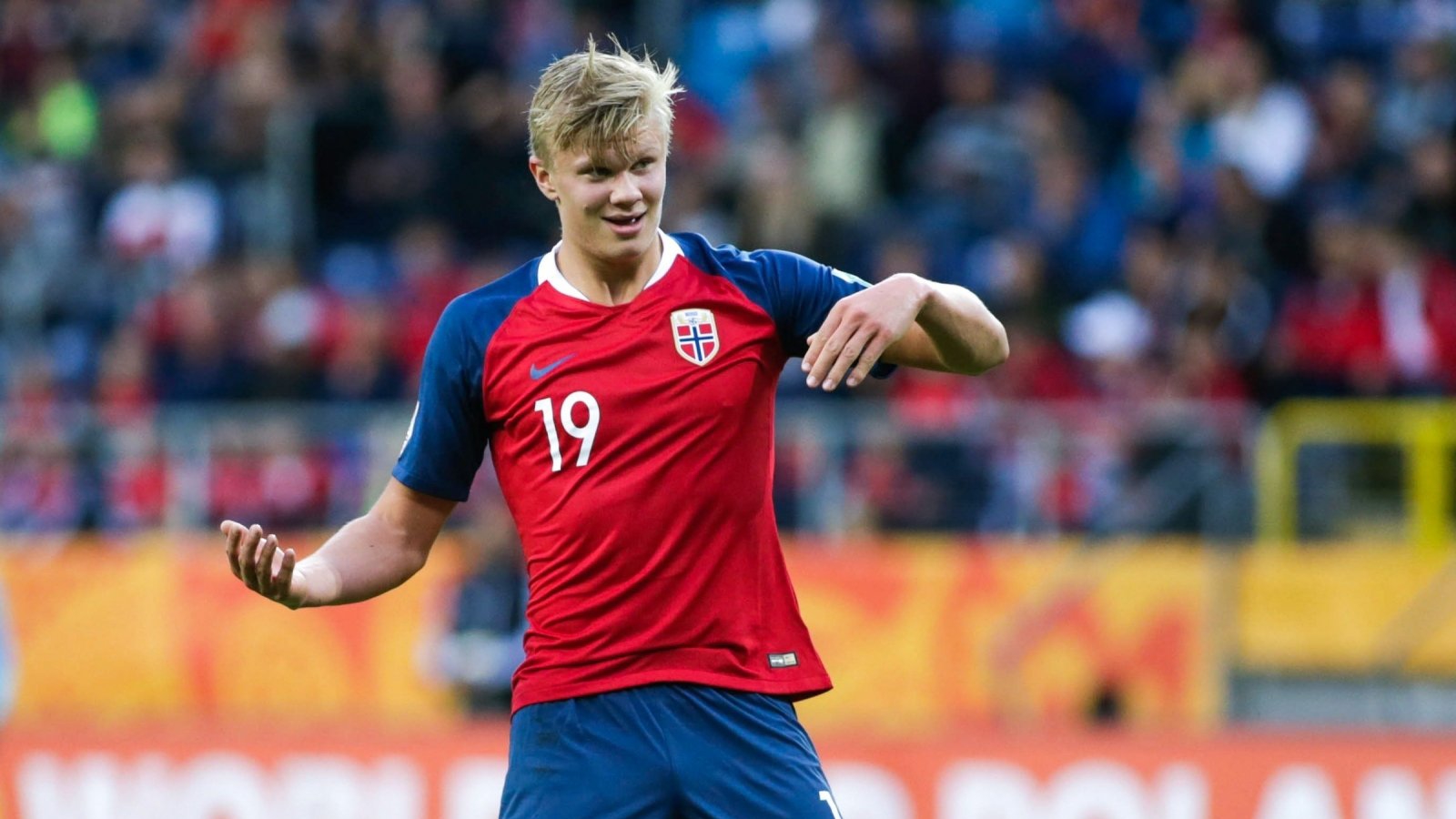 前英超前锋：曼联引援工作糟糕是成绩不佳主因，安东尼就是绝佳案例