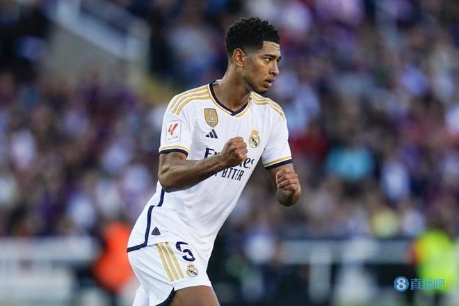 西甲首球+完美帽子戏法，皇马轰5球大胜，落后榜首巴萨4分