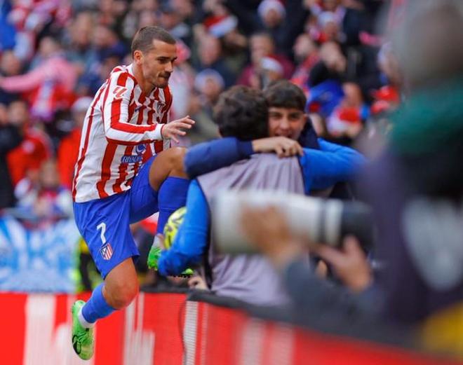 九尾，坦然携手迎战DRG，目前AG的状态，大概率在RNG手里结束15连胜！