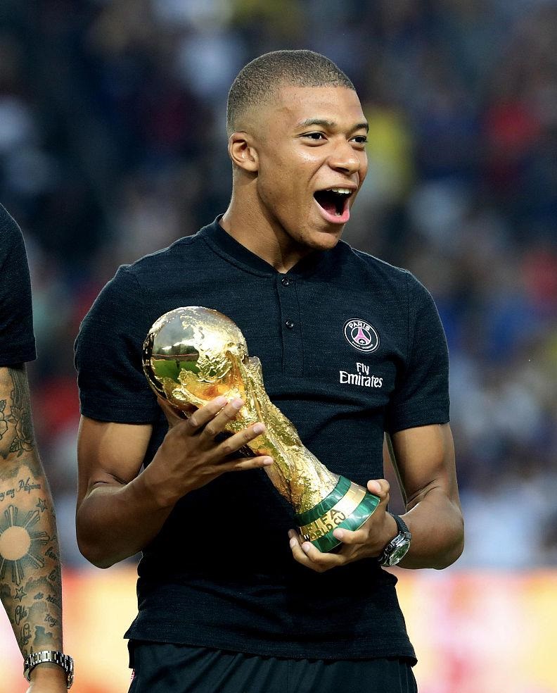 遇到苦主，斯洛特近8次对阵埃因霍温只赢下1场