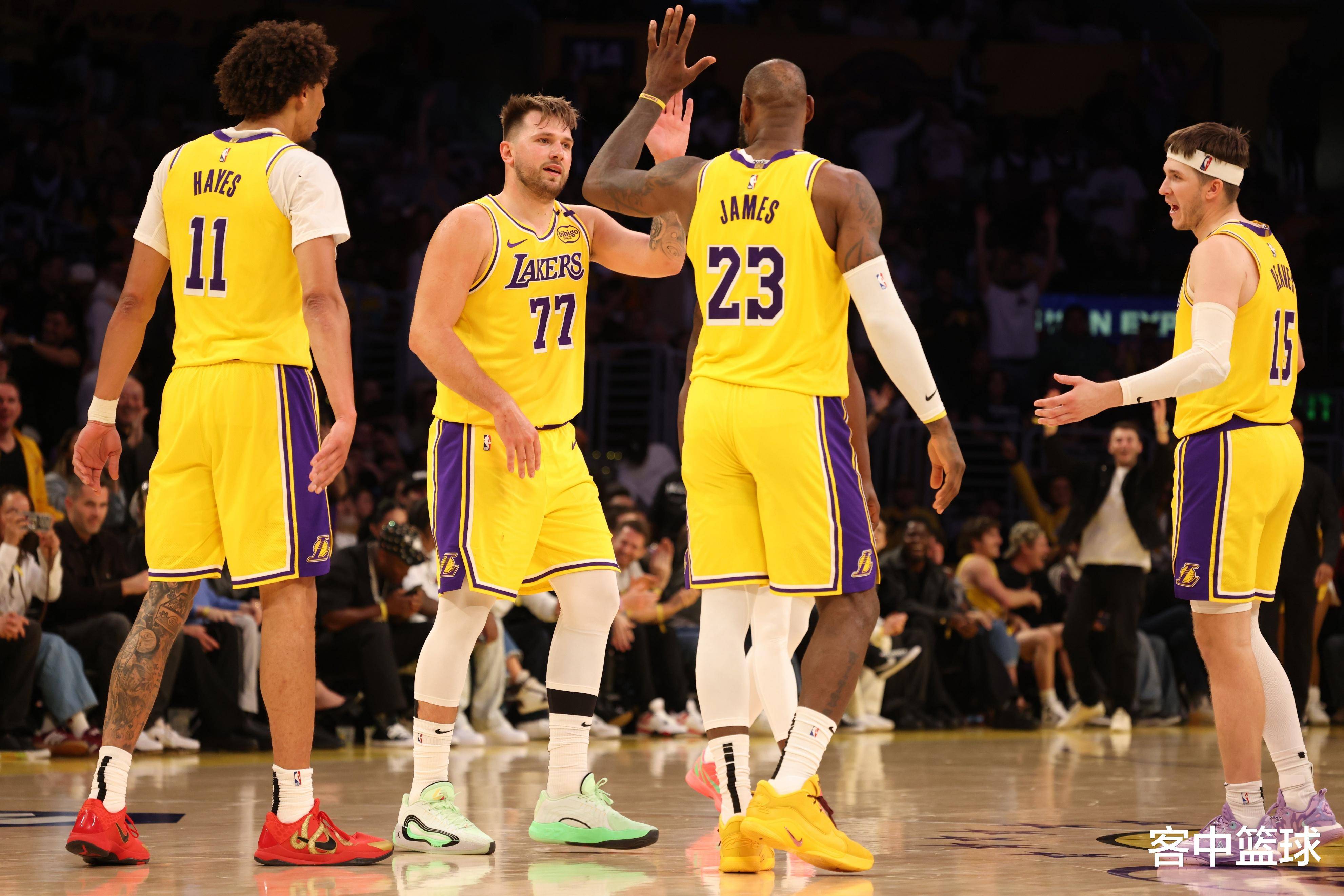 大联盟在 2022 年正式在全联盟范围内取消了投手的打击任务，统一实行 DH 制