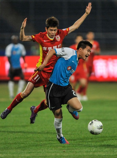 2025 年 12 月 27 日：底特律老虎与终结者凯尔·芬尼根正式签署 2 年 1900 万美元合约