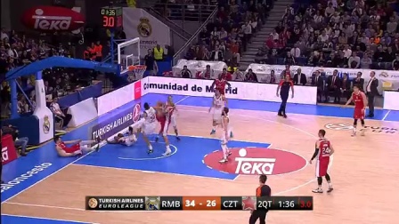 巴里·邦兹正式获得其第七座年度 MVP 奖杯，前无古人，后也难有来者