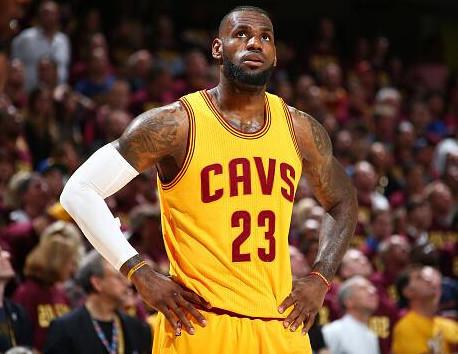 盛名之下，其实难副！烫手的曼联帅位只有旧帅索尔斯克亚愿意接